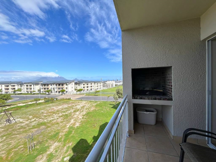 To Let 2 Bedroom Property for Rent in Burgundy Estate Western Cape